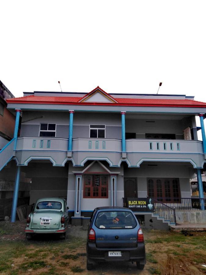Vls Holiday Home 根尼亚古马里 外观 照片