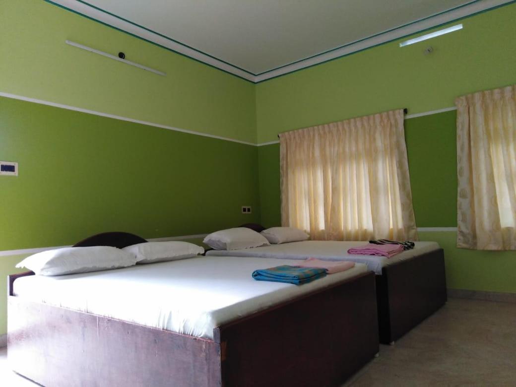 Vls Holiday Home 根尼亚古马里 外观 照片